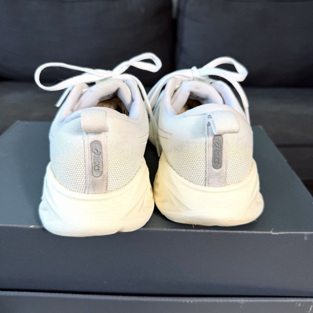 ASICS Gel-Cumulus 25 White Gum Running Shoes 1012B441 Women's Size 8.5 - Picture 3 of 12
